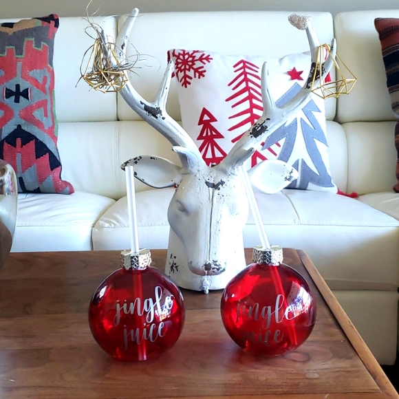 🔥3/$40🔥Christmas Jingle Juice Glasses - Picture 2 of 2